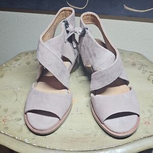 Sofft Women's Sandals in Light Tan